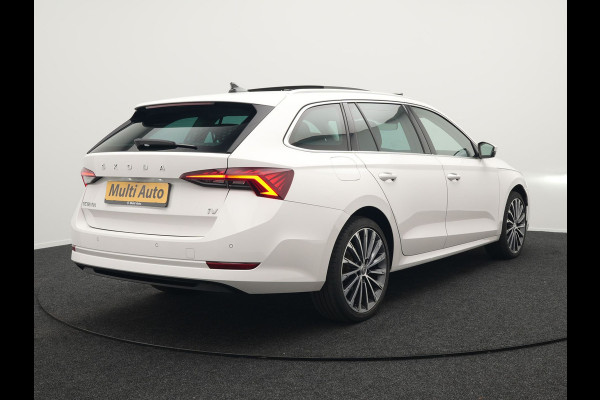 Škoda Octavia Combi 1.4 TSI iV Style Plug In Hybrid 204pk PHEV | Panodak | Sportstoelen Memory & Verwarmd | Canton Audio | 19"L.M | Virtual | Keyless | Apple Carplay | Parkassist | Sfeerverlichting |