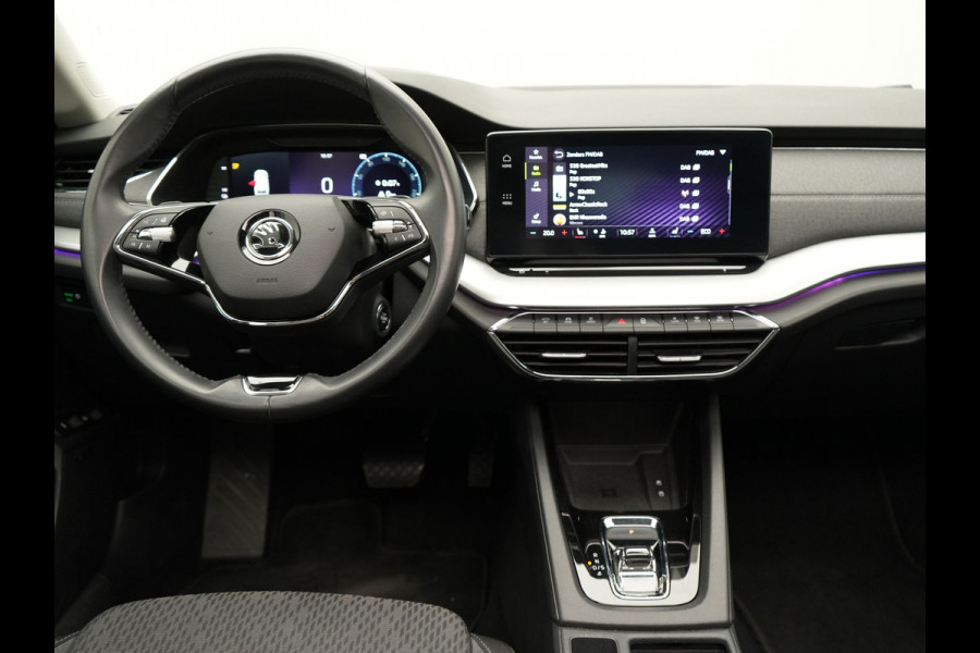 Škoda Octavia Combi 1.4 TSI iV Style Plug In Hybrid 204pk PHEV | Panodak | Sportstoelen Memory & Verwarmd | Canton Audio | 19"L.M | Virtual | Keyless | Apple Carplay | Parkassist | Sfeerverlichting |