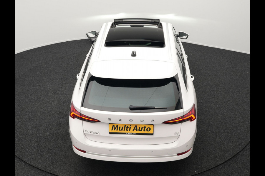 Škoda Octavia Combi 1.4 TSI iV Style Plug In Hybrid 204pk PHEV | Panodak | Sportstoelen Memory & Verwarmd | Canton Audio | 19"L.M | Virtual | Keyless | Apple Carplay | Parkassist | Sfeerverlichting |