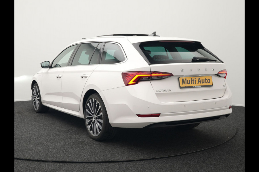 Škoda Octavia Combi 1.4 TSI iV Style Plug In Hybrid 204pk PHEV | Panodak | Sportstoelen Memory & Verwarmd | Canton Audio | 19"L.M | Virtual | Keyless | Apple Carplay | Parkassist | Sfeerverlichting |