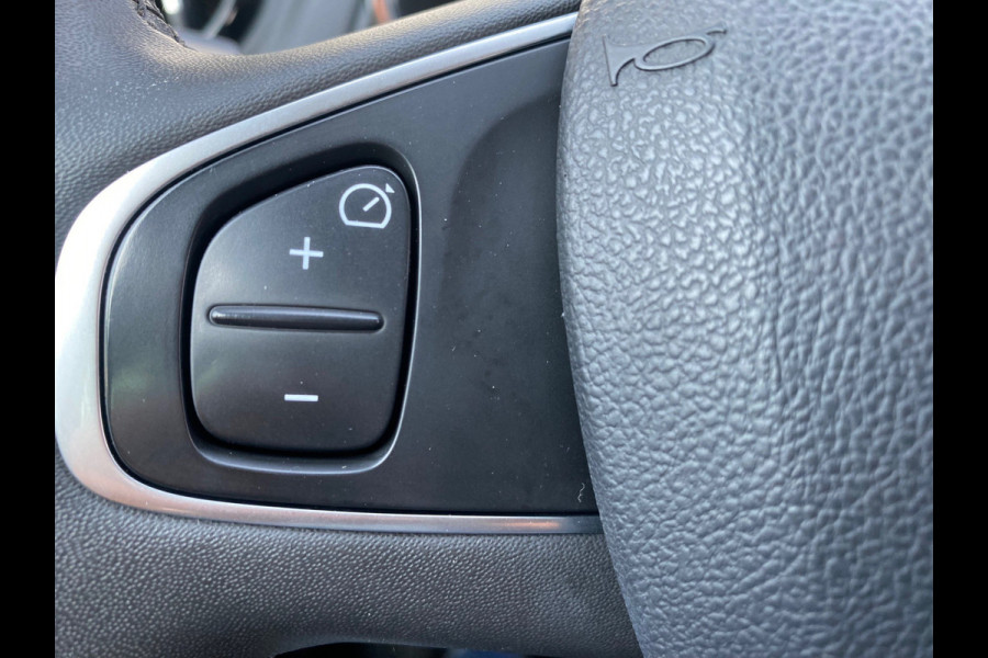 Renault Clio BWJ 2018 | 0.9 TCe 90PK Limited | AIRCO | NAVI | CRUISE | PDC | LICHTMETAAL |