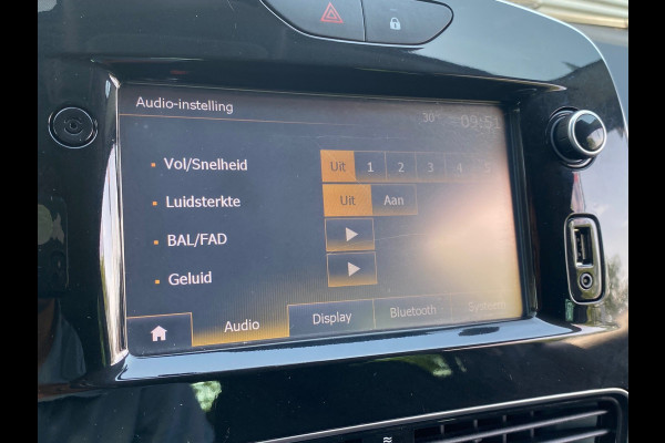 Renault Clio BWJ 2018 | 0.9 TCe 90PK Limited | AIRCO | NAVI | CRUISE | PDC | LICHTMETAAL |
