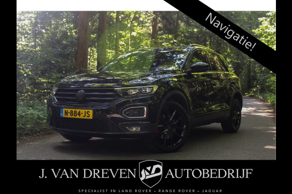 Volkswagen T-Roc 1.5 TSI Sport - Trekhaak, Panoramadak, Cruise, Airco, Stoelverwarming, Navigatie, Etc!