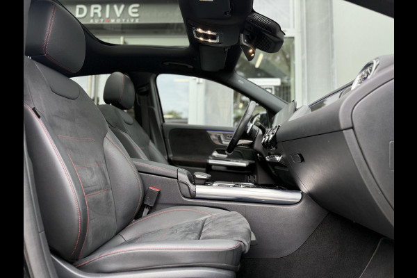 Mercedes-Benz GLA 250 e Bus. Sol AMG Limited SOH97%|Pano|Trekhaak|Ad.Cruise|Night