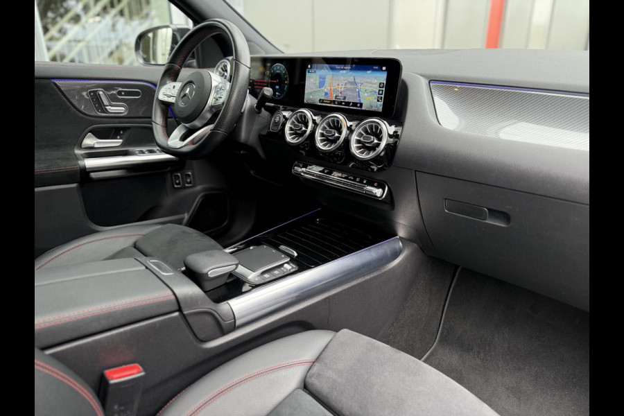 Mercedes-Benz GLA 250 e Bus. Sol AMG Limited SOH97%|Pano|Trekhaak|Ad.Cruise|Night