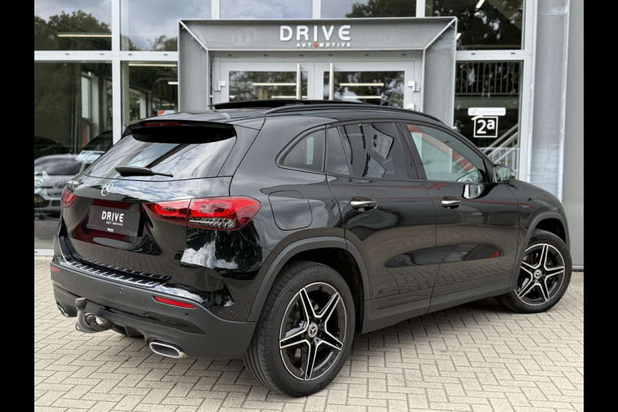 Mercedes-Benz GLA 250 e Bus. Sol AMG Limited SOH97%|Pano|Trekhaak|Ad.Cruise|Night