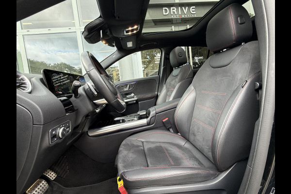 Mercedes-Benz GLA 250 e Bus. Sol AMG Limited SOH97%|Pano|Trekhaak|Ad.Cruise|Night