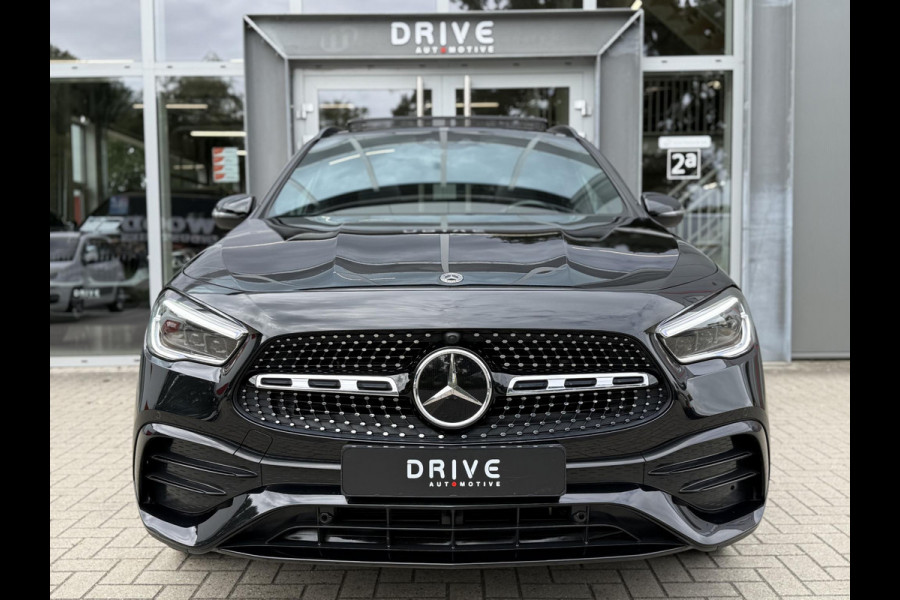Mercedes-Benz GLA 250 e Bus. Sol AMG Limited SOH97%|Pano|Trekhaak|Ad.Cruise|Night
