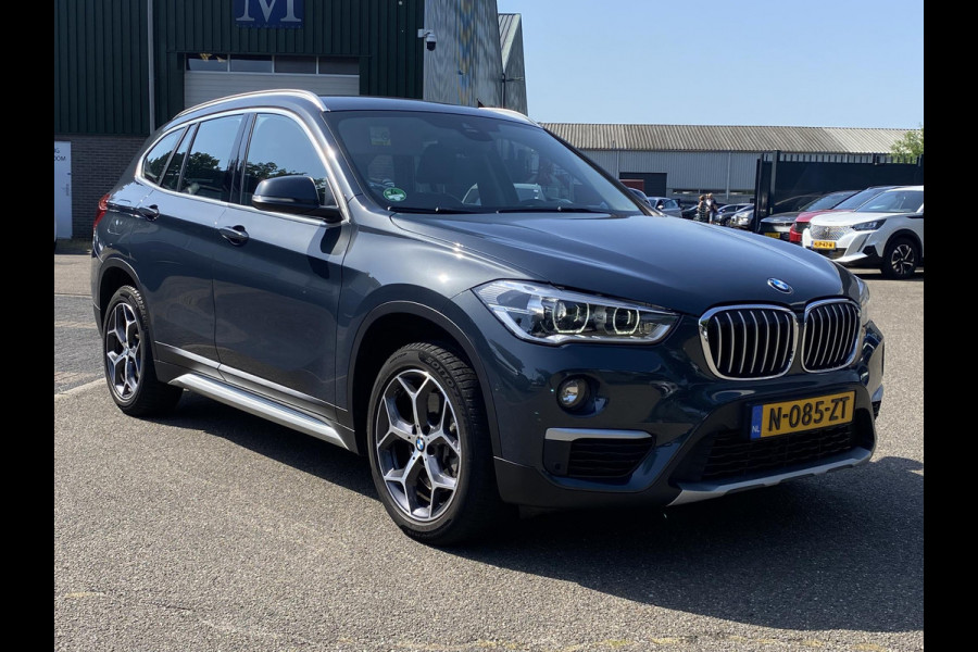 BMW X1 sDrive20i TREKHAAK | ELEK. KOFFER | LEDER | RIJKLAAR INCL. 12 MND. BOVAGGARANTIE