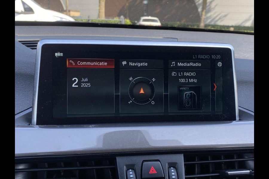 BMW X1 sDrive20i TREKHAAK | ELEK. KOFFER | LEDER | RIJKLAAR INCL. 12 MND. BOVAGGARANTIE