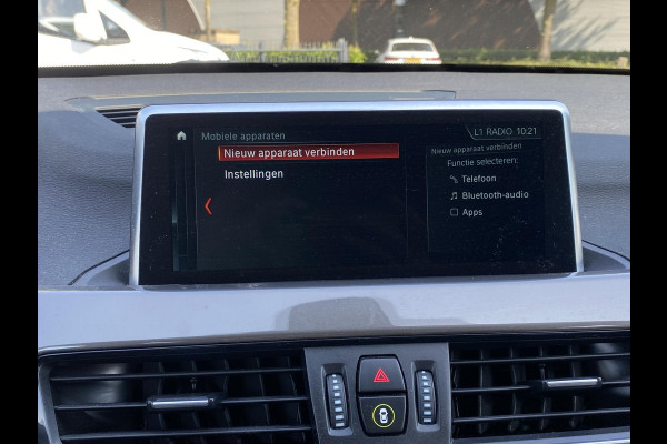BMW X1 sDrive20i TREKHAAK | ELEK. KOFFER | LEDER | RIJKLAAR INCL. 12 MND. BOVAGGARANTIE