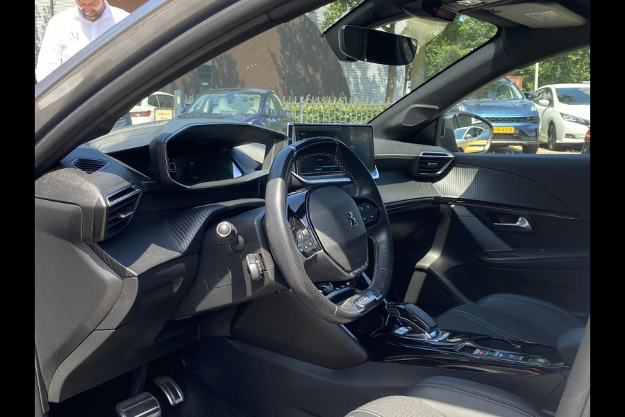 Peugeot e-208 EV GT 350 50 kWh CAMERA | DEALER ONDERHOUDEN | RIJKLAAR INCL. 12 MND. BOVAGGARANTIE