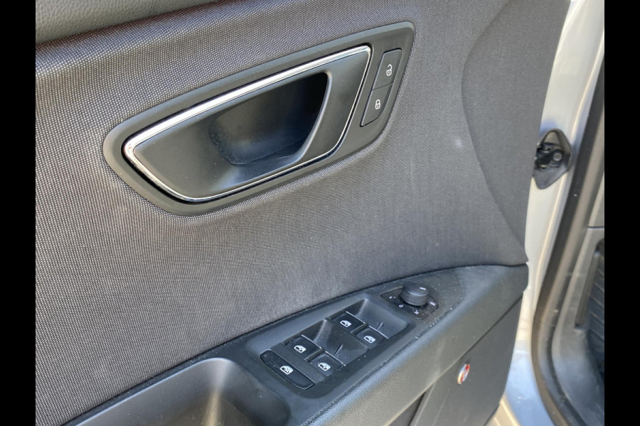 Seat León ST 1.4 EcoTSI FR Business Intense CAMERA | BEATS AUDIO | RIJKLAAR INCL. 12 MND. BOVAGGARANTIE