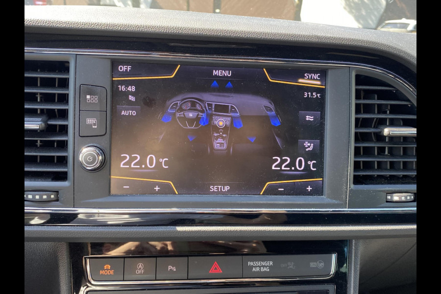Seat León ST 1.4 EcoTSI FR Business Intense CAMERA | BEATS AUDIO | RIJKLAAR INCL. 12 MND. BOVAGGARANTIE
