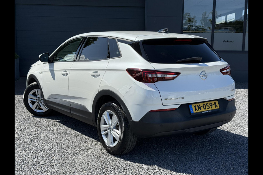 Opel Grandland X 1.2 Turbo Online Edition 2e Eigenaar,Navi,131pk,Apple Carplay,Clima,Cruise,PDC V+A,Automaat,Dealer Onderhouden,N.A.P,APK tot 02-2027