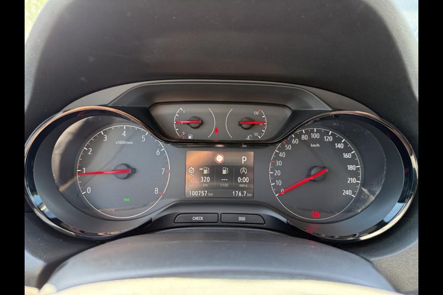 Opel Grandland X 1.2 Turbo Online Edition 2e Eigenaar,Navi,131pk,Apple Carplay,Clima,Cruise,PDC V+A,Automaat,Dealer Onderhouden,N.A.P,APK tot 02-2027