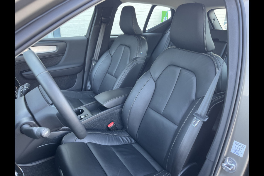 Volvo XC40 1.5 T4 Recharge Inscription | Zwenkbare trekhaak | Memory | Cruise control | Leder | Apple carplay |