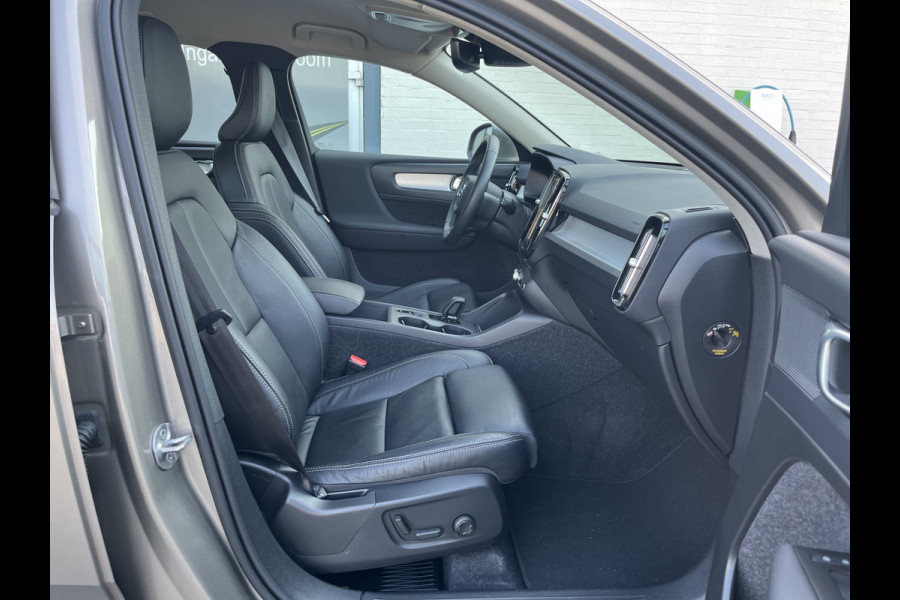 Volvo XC40 1.5 T4 Recharge Inscription | Zwenkbare trekhaak | Memory | Cruise control | Leder | Apple carplay |