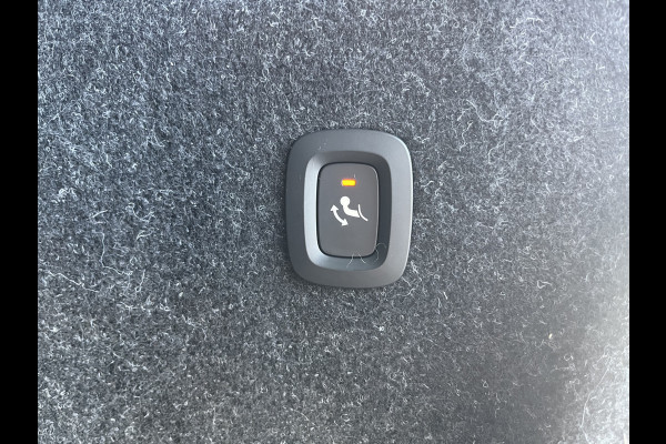 Volvo XC40 1.5 T4 Recharge Inscription | Zwenkbare trekhaak | Memory | Cruise control | Leder | Apple carplay |