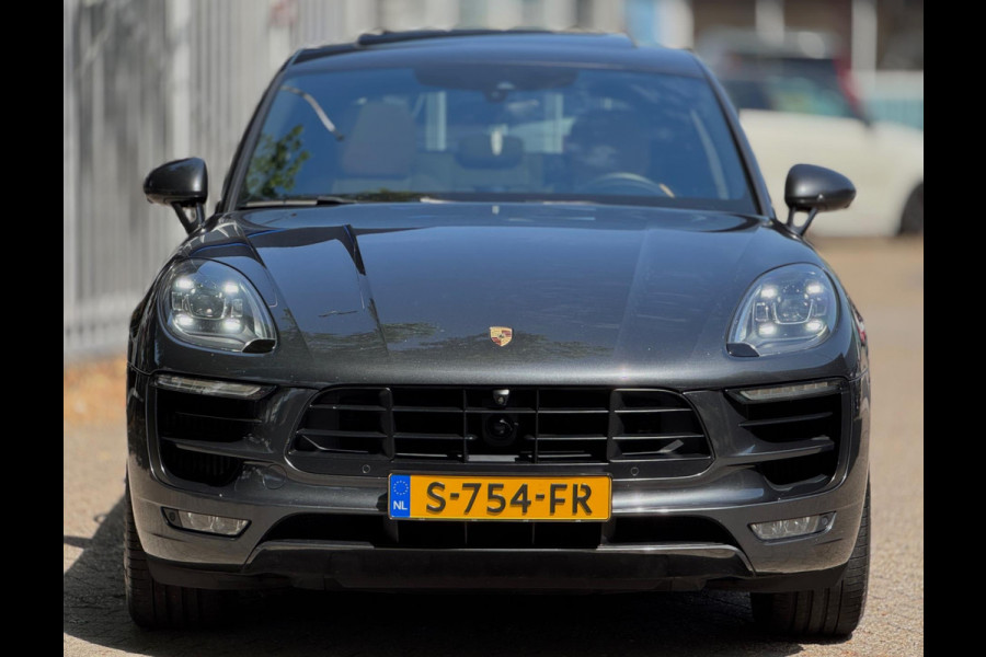 Porsche Macan 3.0 GTS Burmester ACC Pano Cognac L Chrono Vol geoptioneerd Onderhoudshistorie Distronic Flippers Stoelkoeling/verwa