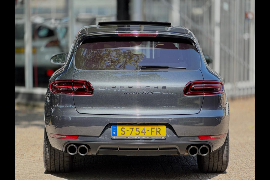 Porsche Macan 3.0 GTS Burmester ACC Pano Cognac L Chrono Vol geoptioneerd Onderhoudshistorie Distronic Flippers Stoelkoeling/verwa
