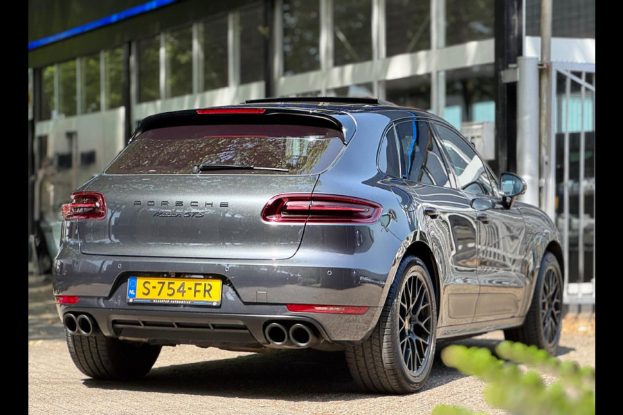 Porsche Macan 3.0 GTS Burmester ACC Pano Cognac L Chrono Vol geoptioneerd Onderhoudshistorie Distronic Flippers Stoelkoeling/verwa