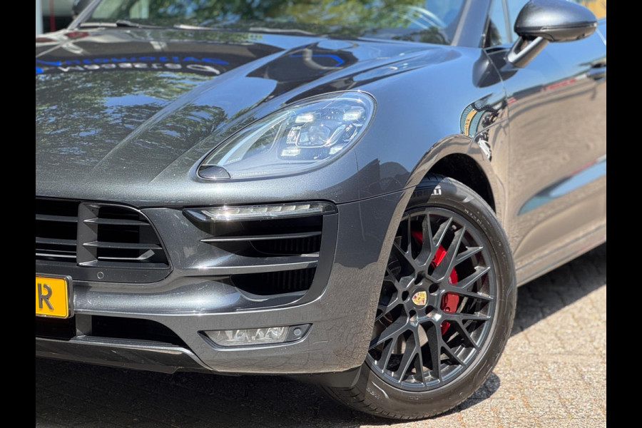 Porsche Macan 3.0 GTS Burmester ACC Pano Cognac L Chrono Vol geoptioneerd Onderhoudshistorie Distronic Flippers Stoelkoeling/verwa