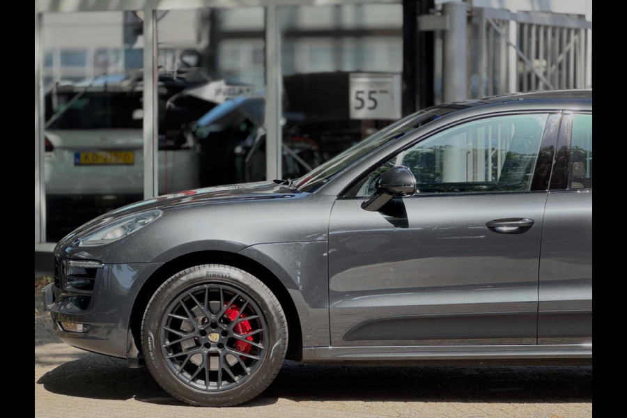 Porsche Macan 3.0 GTS Burmester ACC Pano Cognac L Chrono Vol geoptioneerd Onderhoudshistorie Distronic Flippers Stoelkoeling/verwa