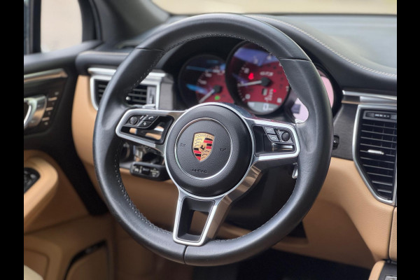 Porsche Macan 3.0 GTS Burmester ACC Pano Cognac L Chrono Vol geoptioneerd Onderhoudshistorie Distronic Flippers Stoelkoeling/verwa
