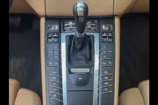 Porsche Macan 3.0 GTS Burmester ACC Pano Cognac L Chrono Vol geoptioneerd Onderhoudshistorie Distronic Flippers Stoelkoeling/verwa