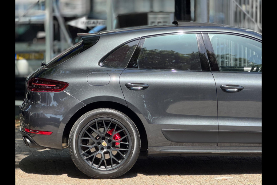 Porsche Macan 3.0 GTS Burmester ACC Pano Cognac L Chrono Vol geoptioneerd Onderhoudshistorie Distronic Flippers Stoelkoeling/verwa