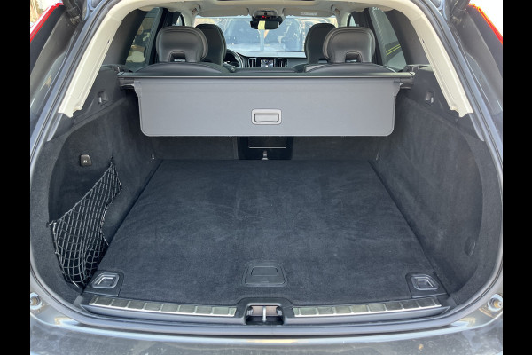 Volvo XC60 2.0 Recharge T6 AWD Inscription | Panorama dak | Adaptieve cruise | Harman Kardon | Memory |