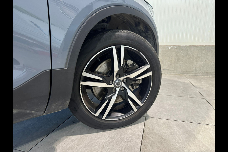 Volvo XC40 T4 Aut. Plug-in Hybrid R-Design Parkeercamera CruiseControl 211pk