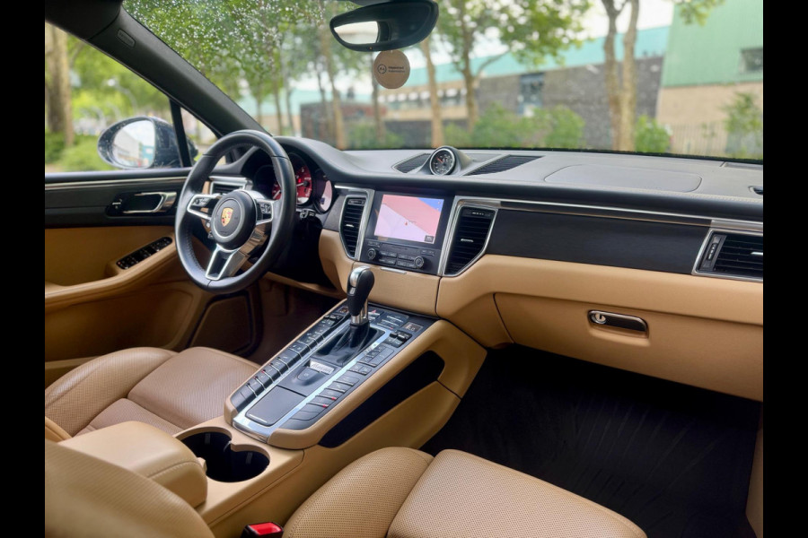 Porsche Macan 3.0 GTS Burmester ACC Pano Cognac L Chrono Vol geoptioneerd Onderhoudshistorie Distronic Flippers Stoelkoeling/verwa