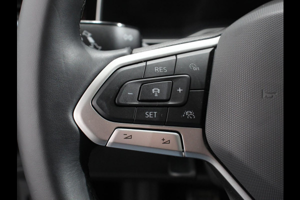 Volkswagen Polo 1.0 TSI Move Navigatie App Connect / Android Auto / Apple Carplay Climate Control Parkeer sensoren Lichtmetalen Velgen Dab Digitale Cockpit