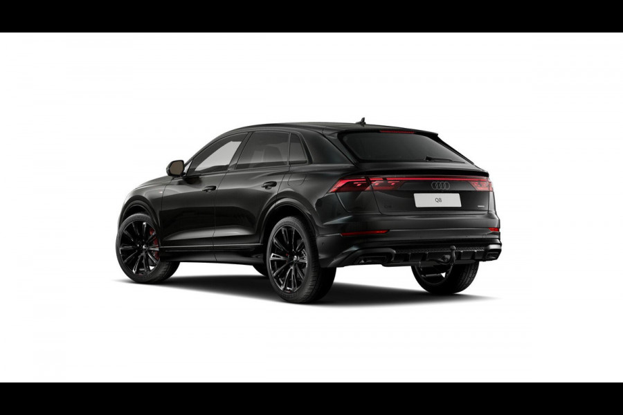 Audi Q8 55 TFSI e quattro Pro Line S 394pk | Rood stiksel / Gordels | Panoramadak | B&O | Vierwielbesturing | Ass.Plus.Remote | Sportstoel Plus | 23'' inch Zwart | Trekhaak |