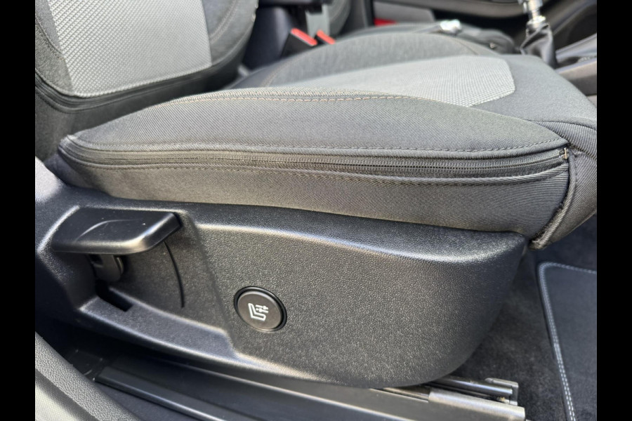 Ford Puma 1.0 EcoBoost Hybrid Titanium X Massage Camera Adaptive cruise Winterpack Carplay