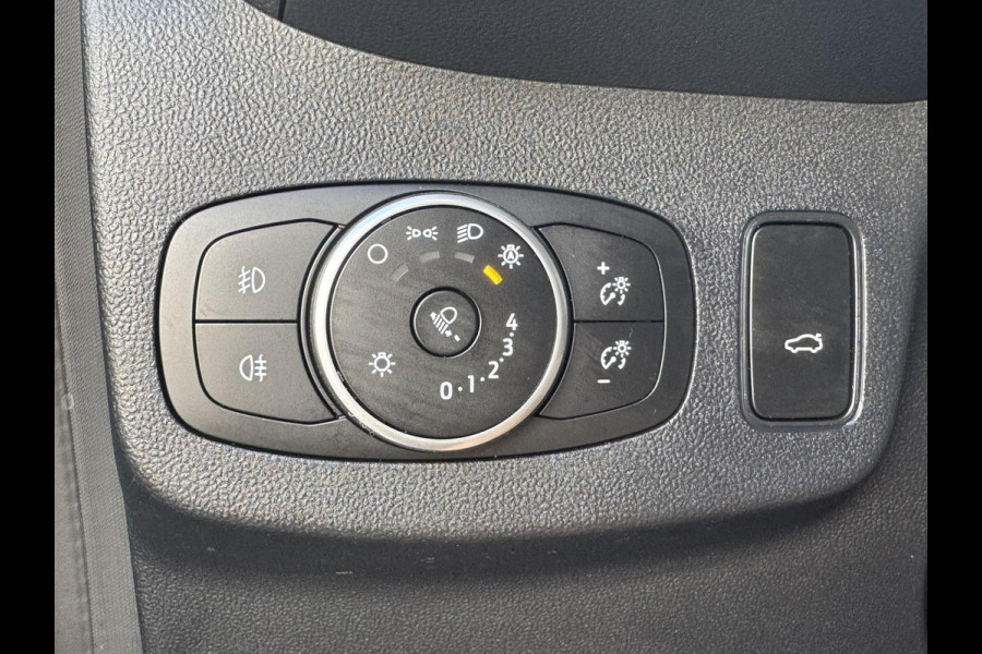 Ford Puma 1.0 EcoBoost Hybrid Titanium X Massage Camera Adaptive cruise Winterpack Carplay