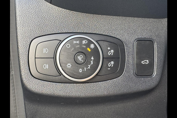 Ford Puma 1.0 EcoBoost Hybrid Titanium X Massage Camera Adaptive cruise Winterpack Carplay