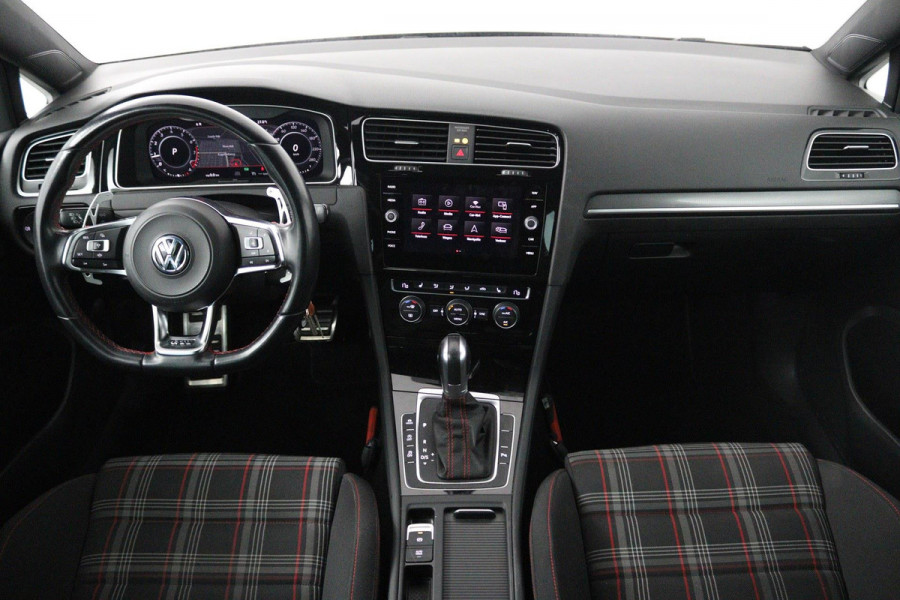 Volkswagen Golf 2.0 TSI GTI Performance Automaat (Dealer Ondh, 2e Eig, Virtual, Adaptive, StoelV, Elektrische Trekhaak, Navi)