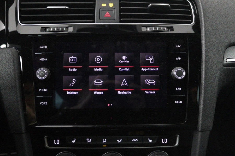 Volkswagen Golf 2.0 TSI GTI Performance Automaat (Dealer Ondh, 2e Eig, Virtual, Adaptive, StoelV, Elektrische Trekhaak, Navi)