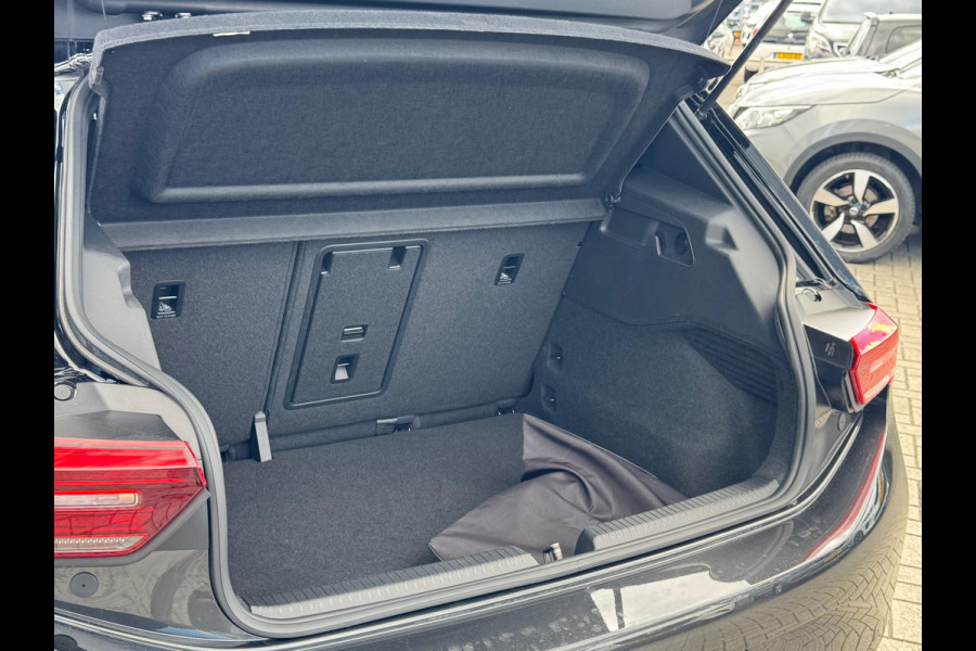 Volkswagen ID.3 First Plus 58 kWh NAVI | CAMERA | STOELVERWARMING