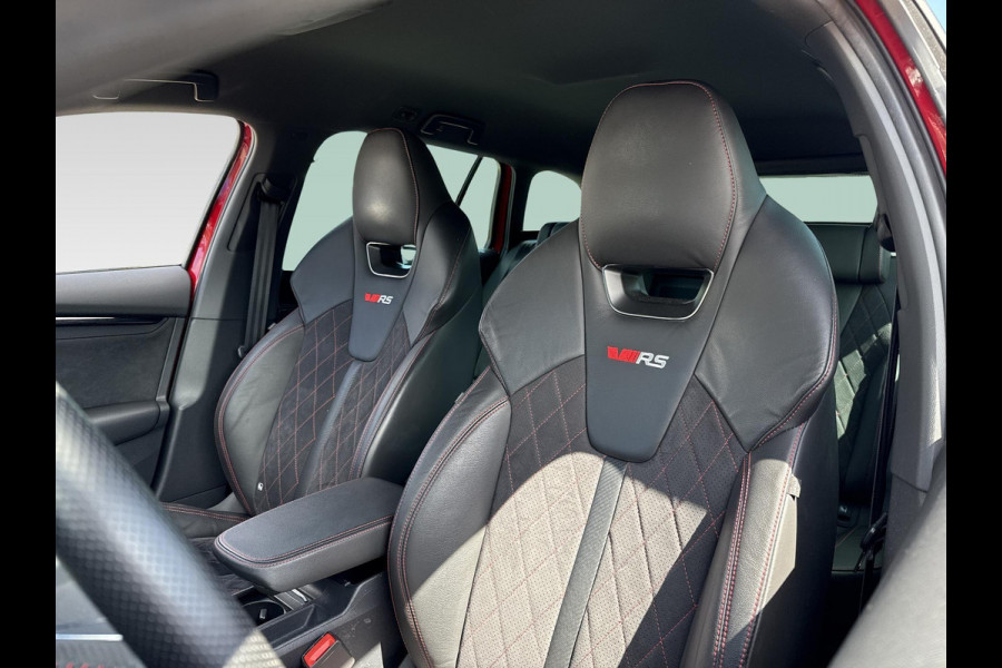 Škoda Octavia Combi 1.4 TSI RS iV PHEV Business | MATRIX LED | MEMORY STOELEN | BLIND SPOT | | STANDKACHEL