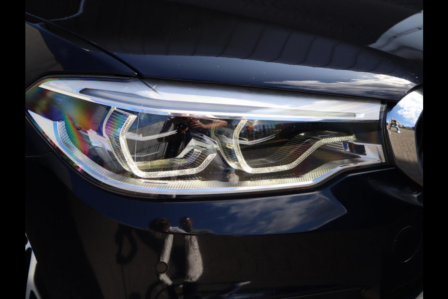 BMW 5 Serie Touring 530d High Executive M Sport | Panoramadak | Harmon/Kardon | Head Up |