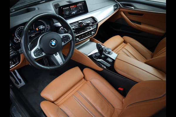 BMW 5 Serie Touring 530d High Executive M Sport | Panoramadak | Harmon/Kardon | Head Up |