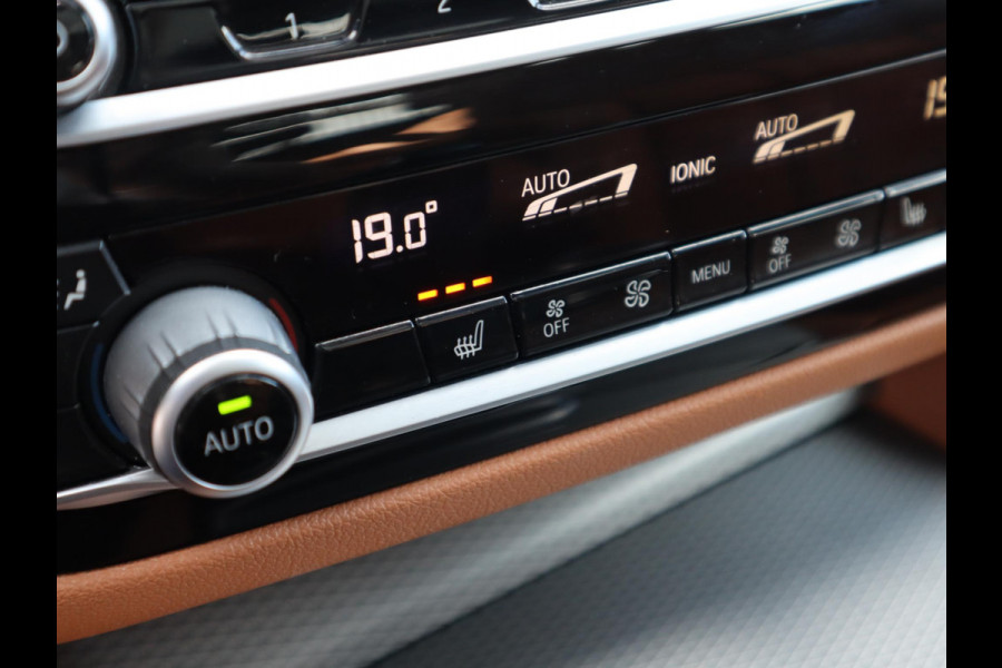 BMW 5 Serie Touring 530d High Executive M Sport | Panoramadak | Harmon/Kardon | Head Up |