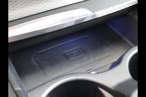 BMW 5 Serie Touring 530d High Executive M Sport | Panoramadak | Harmon/Kardon | Head Up |