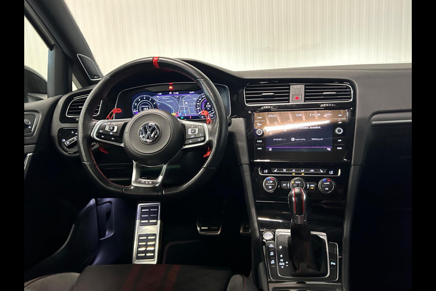 Volkswagen Golf 2.0 TSI GTI TCR | AKRAPOVIC | PANO| CARBON | DYNAUDIO
