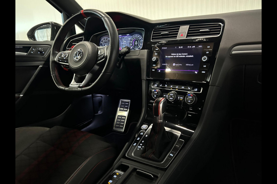 Volkswagen Golf 2.0 TSI GTI TCR | AKRAPOVIC | PANO| CARBON | DYNAUDIO