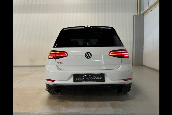 Volkswagen Golf 2.0 TSI GTI TCR | AKRAPOVIC | PANO| CARBON | DYNAUDIO